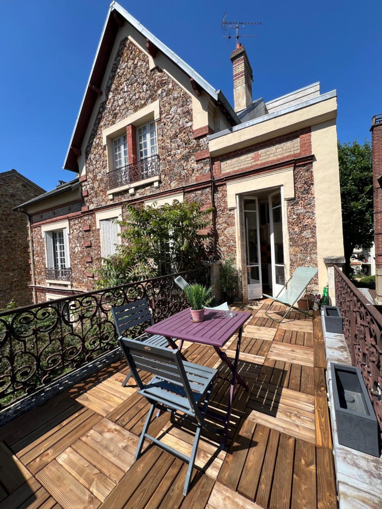 Grand Studio Lumineux En Plein Coeur De Versailles Exterior photo